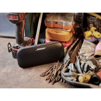 Bose giới thiệu loa không dây di động Soundlink Flex