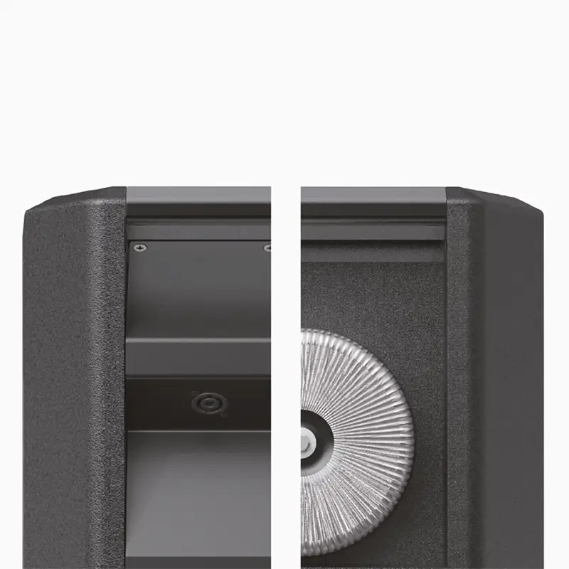 Cổng kết Speakon tiêu chuẩn trên loa Audac Vexo 106